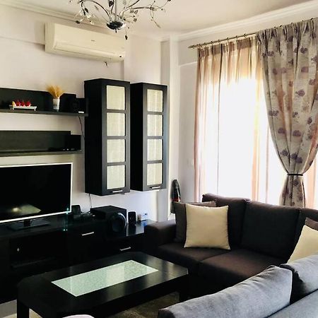 Family Apartment In Greece Kalandra Екстериор снимка