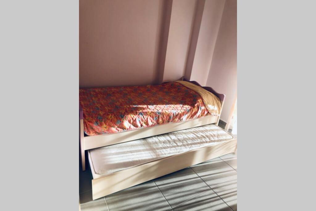 Family Apartment In Greece Kalandra Екстериор снимка