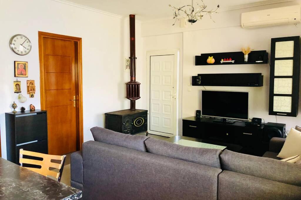 Family Apartment In Greece Kalandra Екстериор снимка